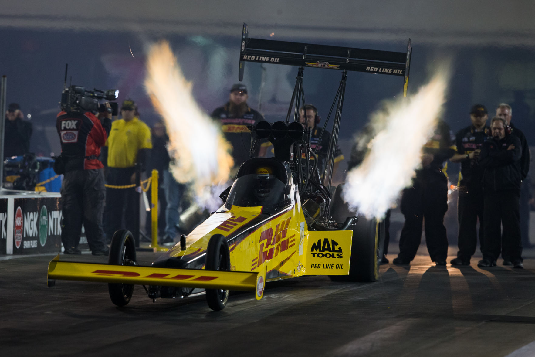 Friday action during the 2019 NGK Spark Plugs NHRA 4-Wide Nationals.